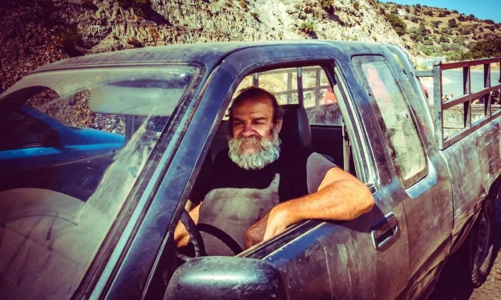 Πιο δύσκολη η οδήγηση στους 70άρηδες - Θα πιάνουν τιμόνι υπό όρους